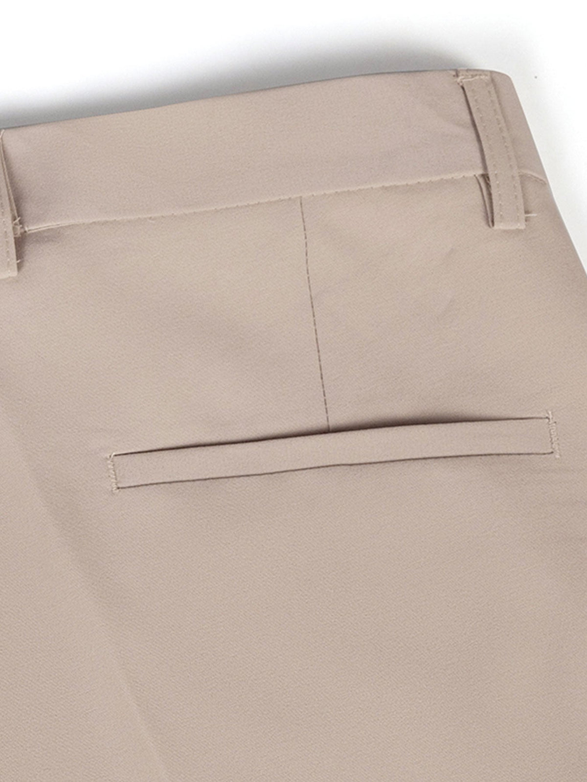 PANTALONES CORTE CONICO AJUSTADOS
