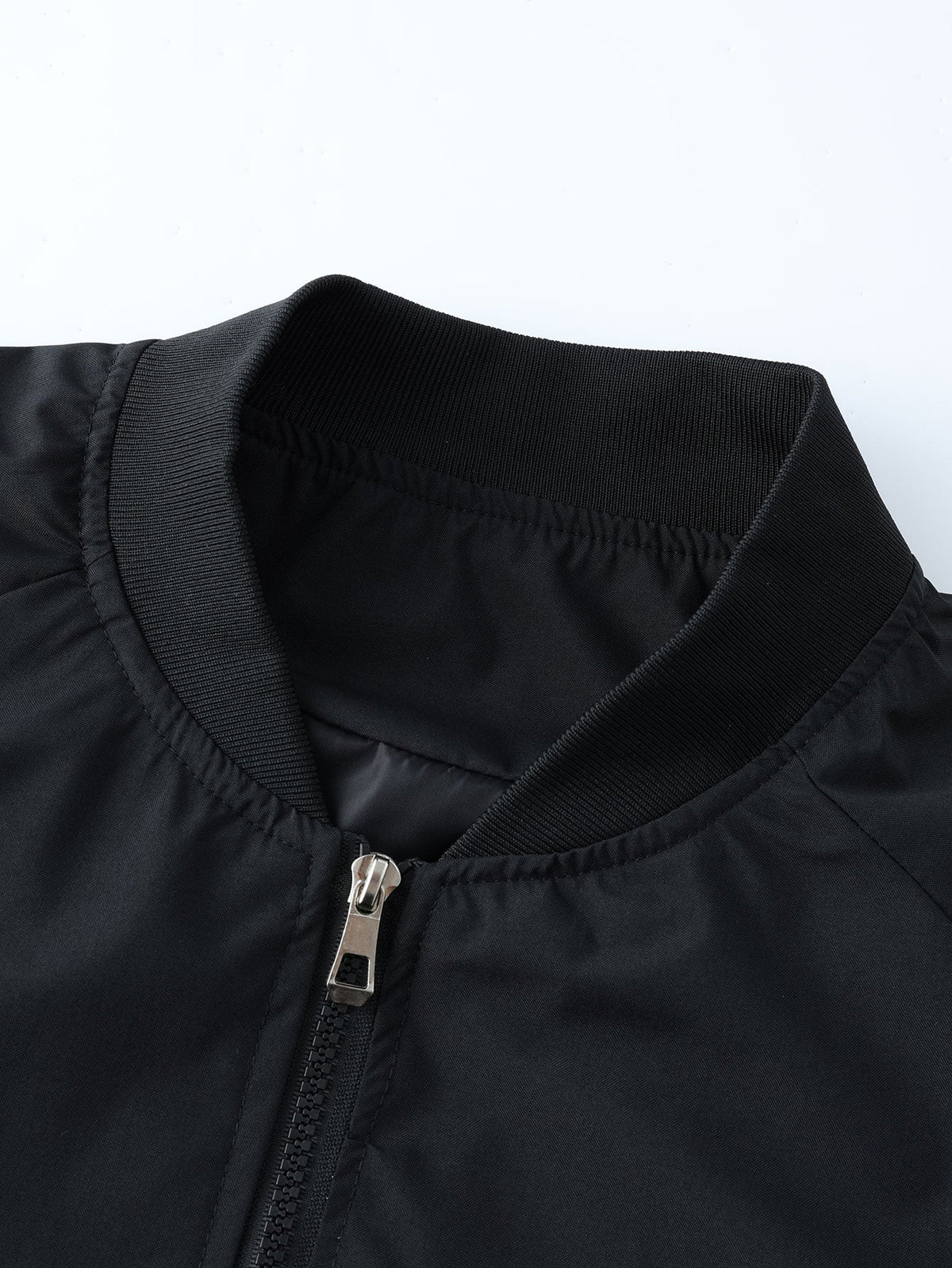 CHAQUETA BOMBER CON CREMALLERA