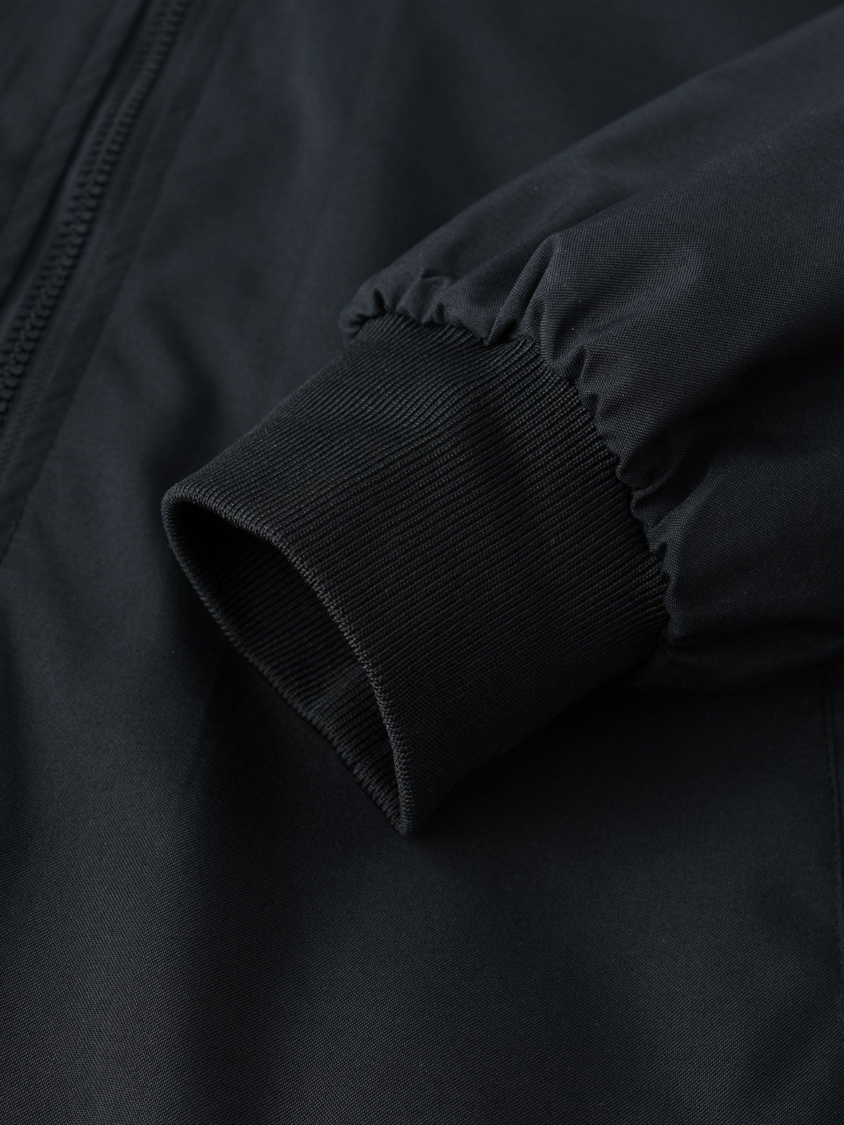 CHAQUETA BOMBER CON CREMALLERA