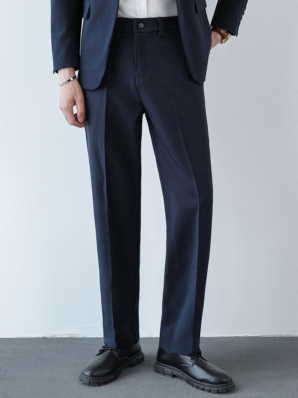 PANTALONES CORTE REGULAR