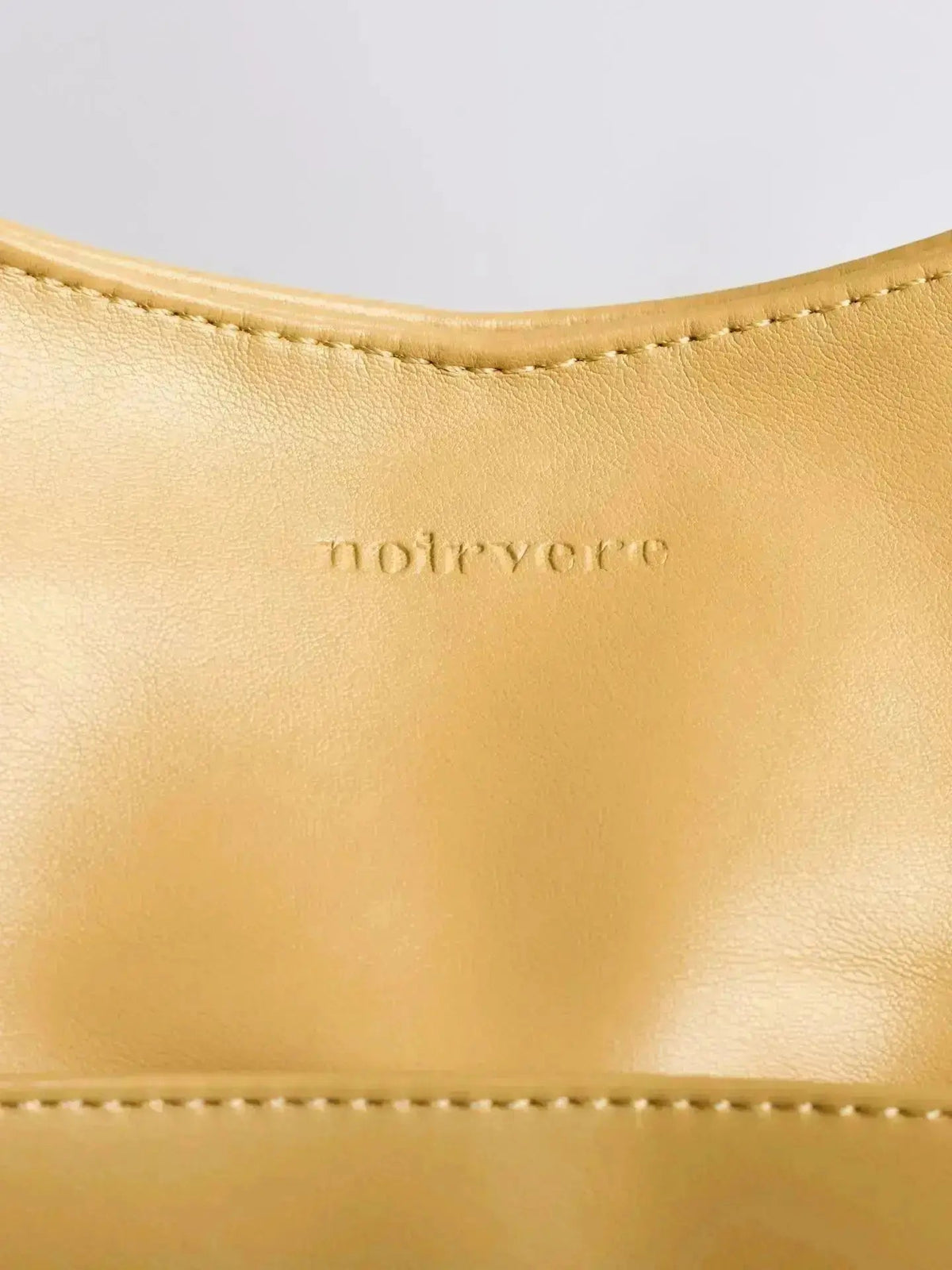 BOLSO NOIR ESSENCE