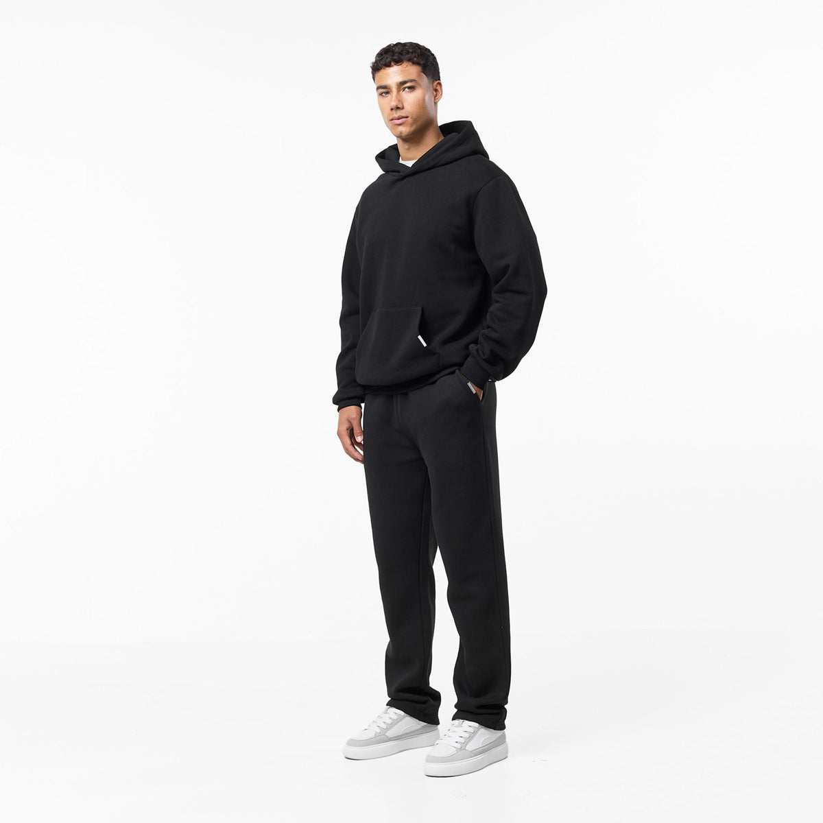 SUDADERA HOODIE BLACK