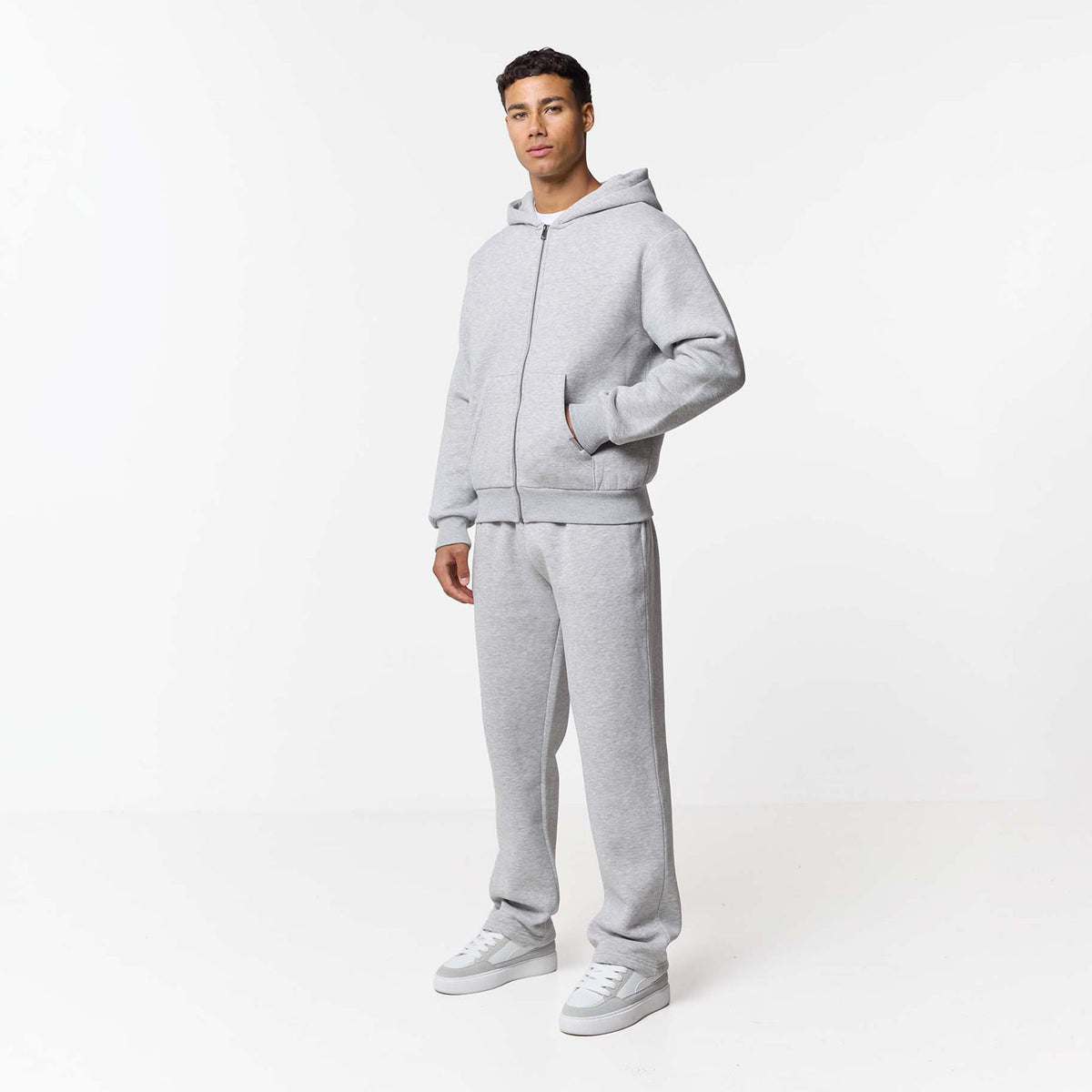 PANTALON CHANDAL GREY