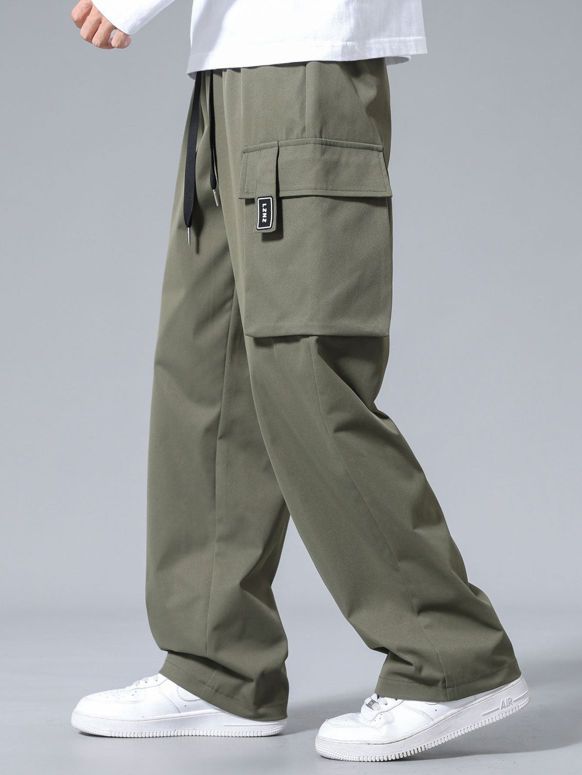 PANTALONES CARGO CON CORDON