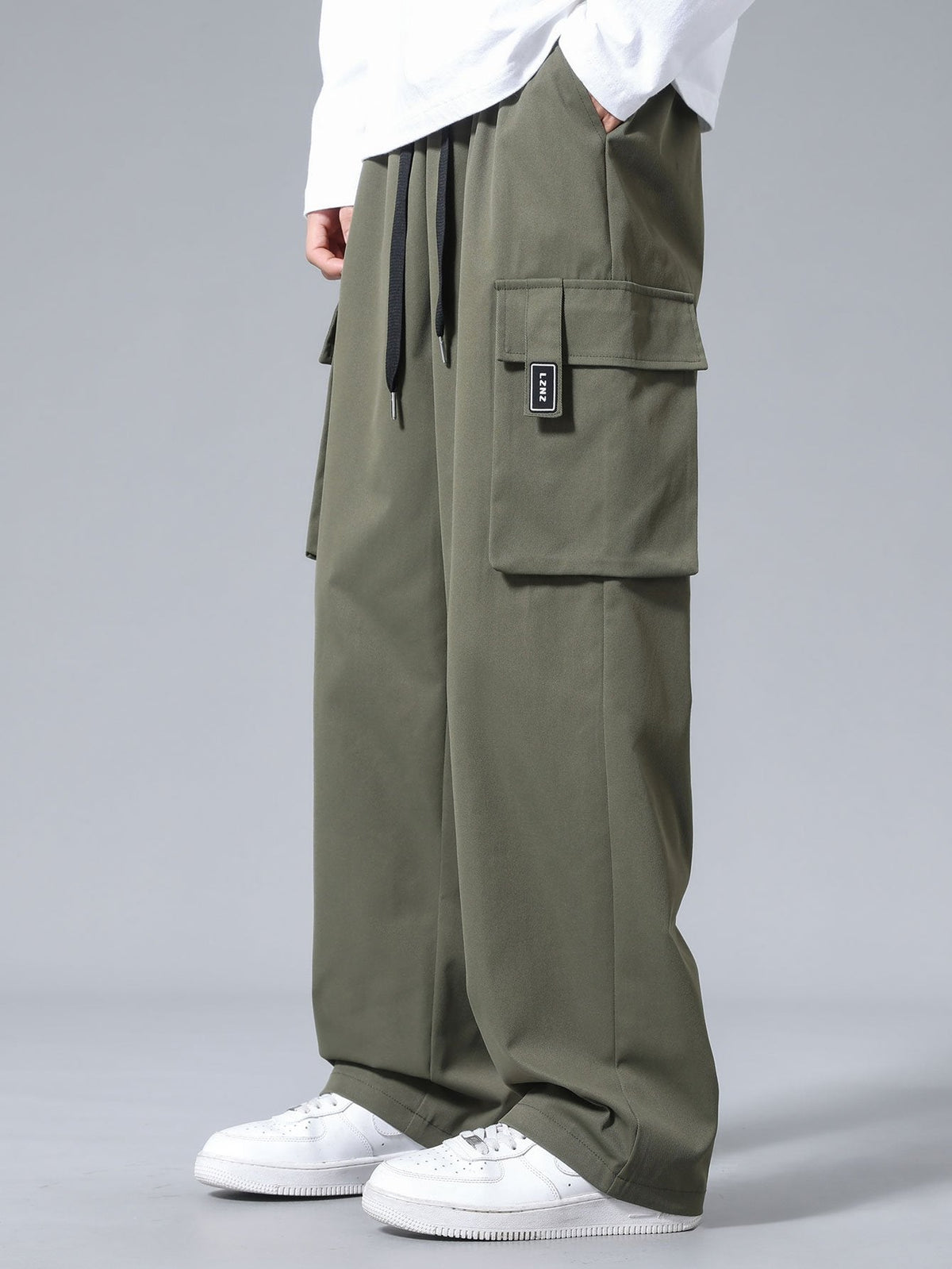 PANTALONES CARGO CON CORDON