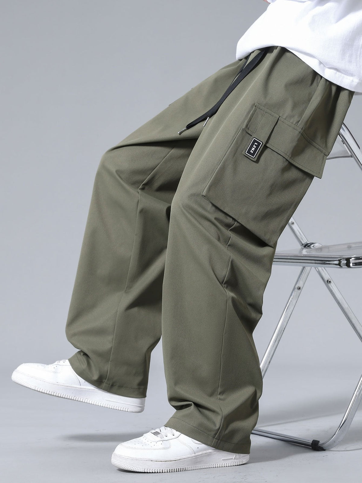 PANTALONES CARGO CON CORDON