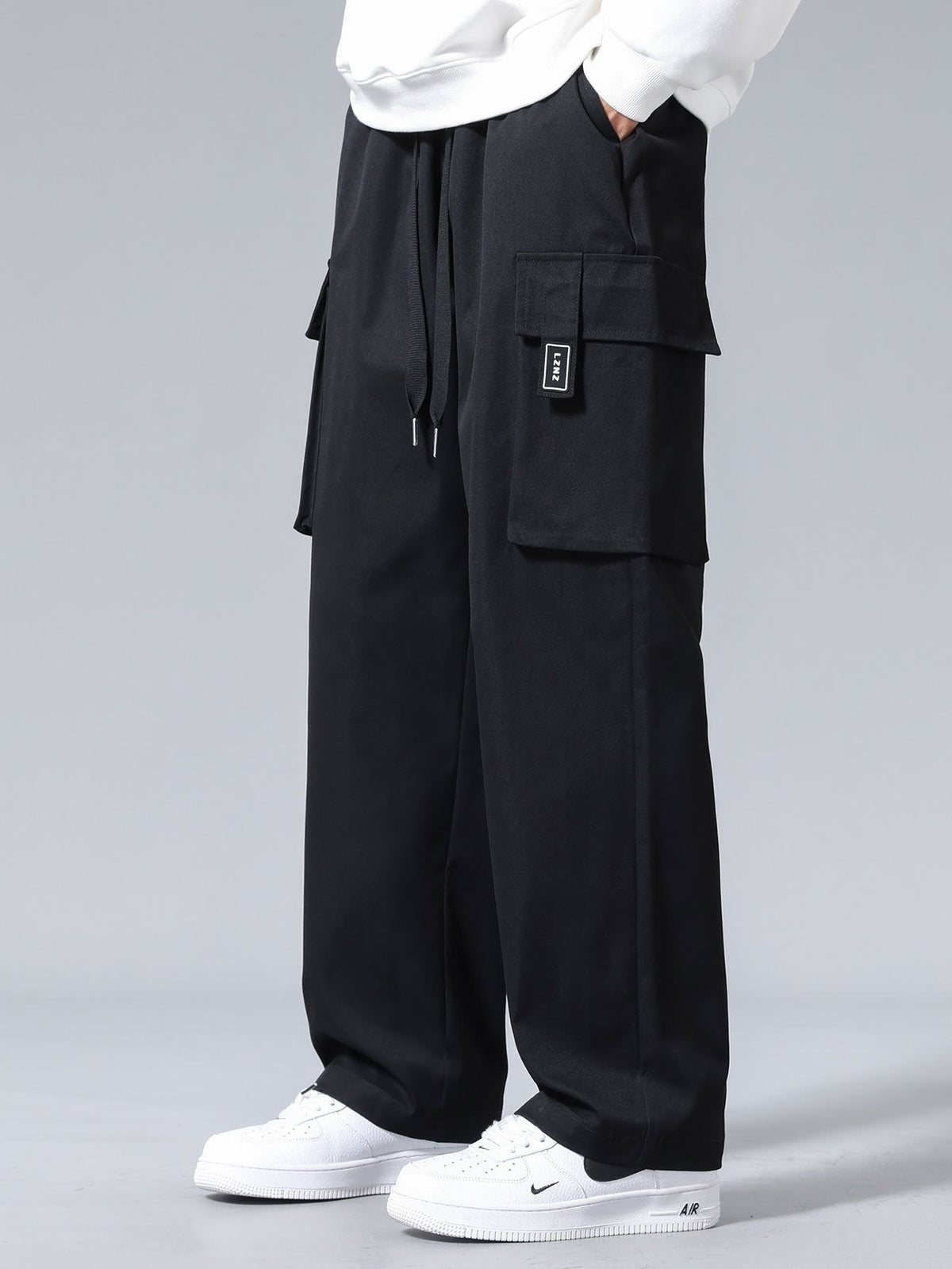 PANTALONES CARGO CON CORDON